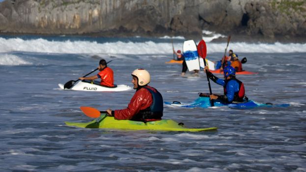 kayaks en Mundaka